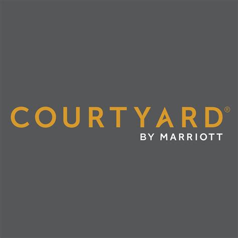 Courtyard by - Courtyard By Marriott Fort Myers - Gulf Coast Town Hotel is a family-friendly hotel offering a flat screen TV and air conditioning …